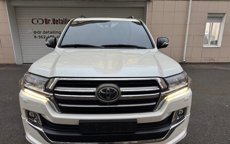 Toyota Land Cruiser 200, 2018 год, 7 500 000 рублей, 3 фотография