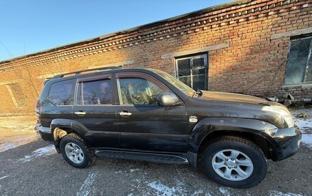 Toyota Land Cruiser Prado 120 рестайлинг, 2004 год, 2 000 000 рублей, 4 фотография