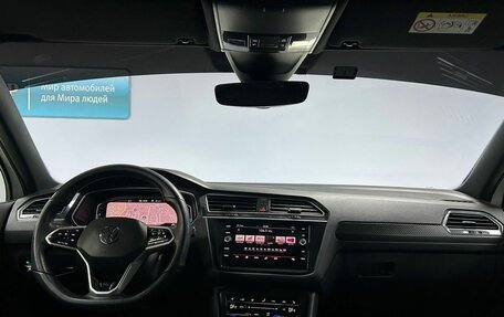 Volkswagen Tiguan II, 2021 год, 3 463 000 рублей, 19 фотография