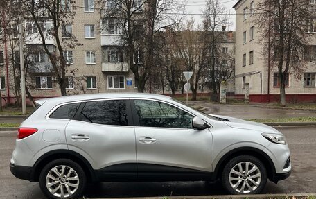 Renault Kadjar I рестайлинг, 2019 год, 1 800 000 рублей, 2 фотография
