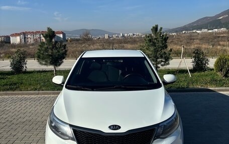 KIA Rio III рестайлинг, 2015 год, 920 000 рублей, 6 фотография