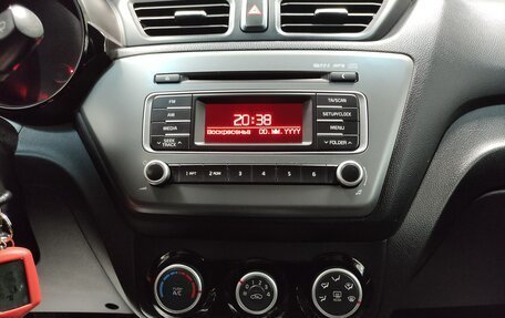 KIA Rio III рестайлинг, 2015 год, 960 000 рублей, 12 фотография