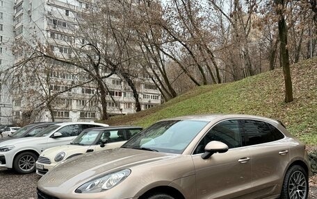 Porsche Macan I рестайлинг, 2014 год, 3 300 000 рублей, 1 фотография