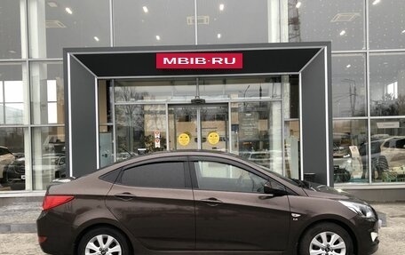 Hyundai Solaris II рестайлинг, 2016 год, 920 000 рублей, 4 фотография