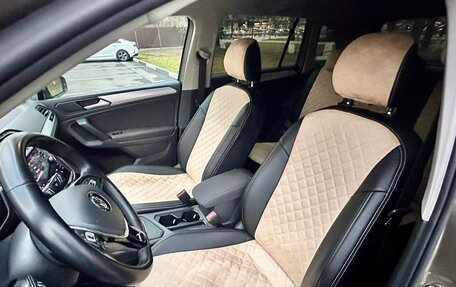 Volkswagen Tiguan II, 2019 год, 2 690 000 рублей, 5 фотография