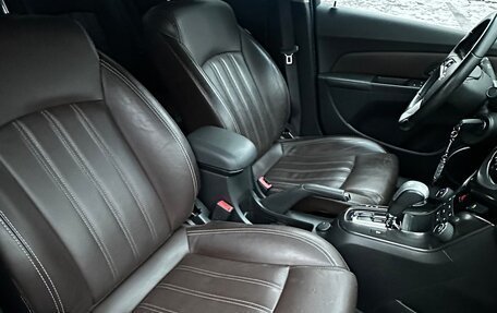 Chevrolet Cruze II, 2014 год, 1 000 000 рублей, 12 фотография