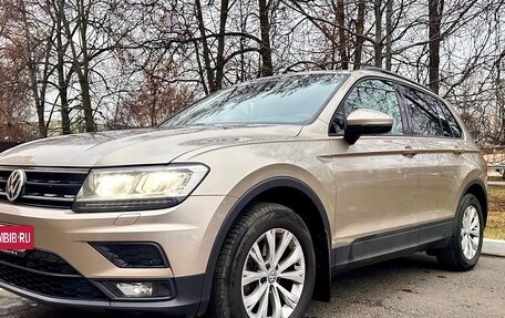 Volkswagen Tiguan II, 2019 год, 2 690 000 рублей, 2 фотография