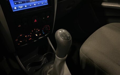 Nissan Almera, 2017 год, 750 000 рублей, 29 фотография