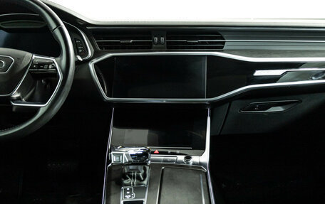 Audi A6, 2018 год, 3 869 898 рублей, 14 фотография