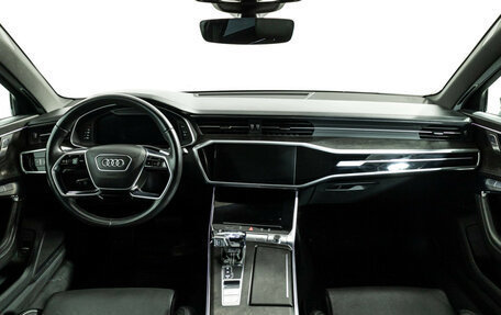 Audi A6, 2018 год, 3 869 898 рублей, 13 фотография