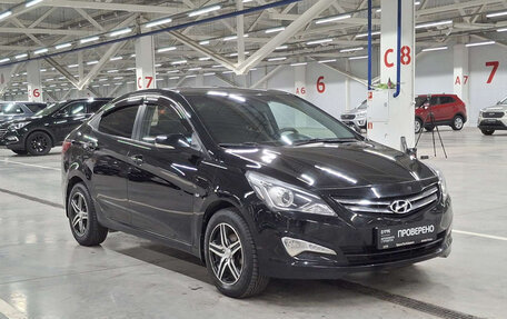 Hyundai Solaris II рестайлинг, 2016 год, 999 000 рублей, 3 фотография