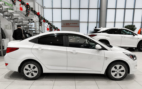 Hyundai Solaris II рестайлинг, 2015 год, 1 150 000 рублей, 5 фотография