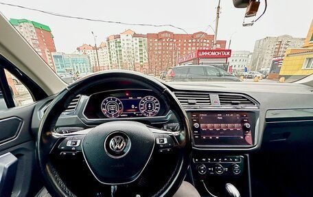 Volkswagen Tiguan II, 2017 год, 2 470 000 рублей, 28 фотография