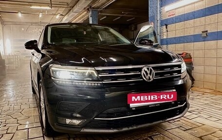 Volkswagen Tiguan II, 2017 год, 2 470 000 рублей, 20 фотография