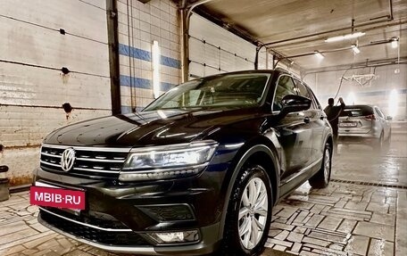 Volkswagen Tiguan II, 2017 год, 2 470 000 рублей, 22 фотография