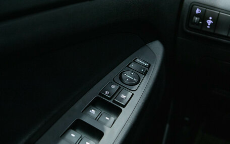 Hyundai Tucson III, 2018 год, 2 100 000 рублей, 17 фотография