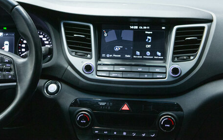 Hyundai Tucson III, 2018 год, 2 100 000 рублей, 15 фотография