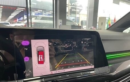 Volkswagen Golf VIII, 2022 год, 1 990 032 рублей, 13 фотография