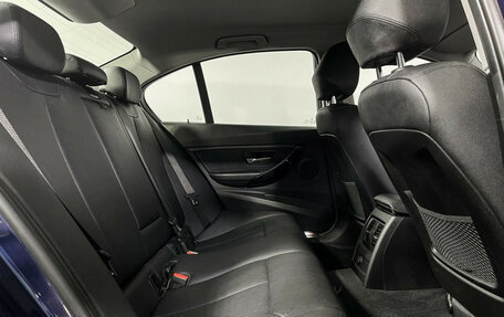 BMW 3 серия, 2018 год, 2 297 000 рублей, 14 фотография