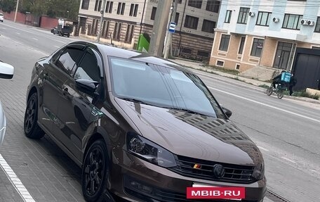 Volkswagen Polo VI (EU Market), 2017 год, 1 330 000 рублей, 2 фотография