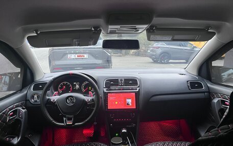 Volkswagen Polo VI (EU Market), 2017 год, 1 330 000 рублей, 8 фотография