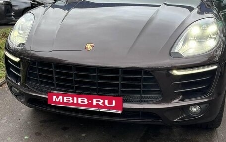 Porsche Macan I рестайлинг, 2018 год, 4 000 000 рублей, 2 фотография