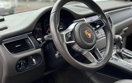 Porsche Macan I рестайлинг, 2018 год, 4 000 000 рублей, 11 фотография