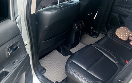 Mitsubishi Outlander III рестайлинг 3, 2020 год, 1 999 999 рублей, 11 фотография