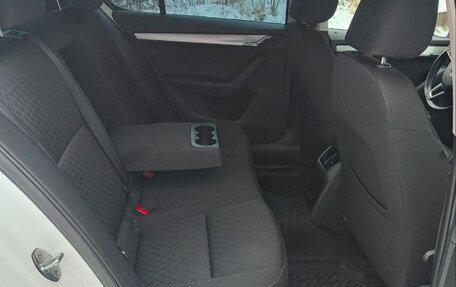 Skoda Octavia, 2017 год, 1 890 000 рублей, 13 фотография