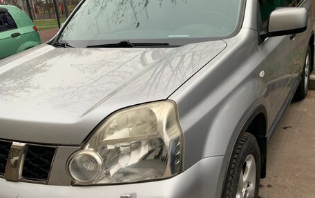 Nissan X-Trail, 2010 год, 1 100 000 рублей, 10 фотография