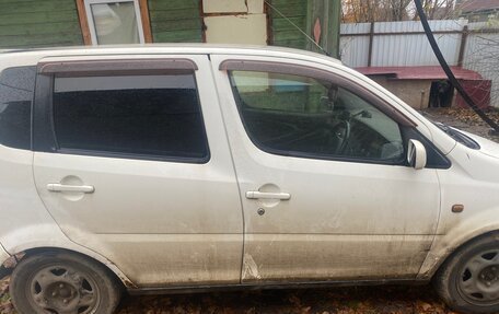 Daihatsu YRV I, 2001 год, 230 000 рублей, 4 фотография