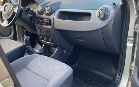 Renault Sandero I, 2012 год, 695 000 рублей, 10 фотография