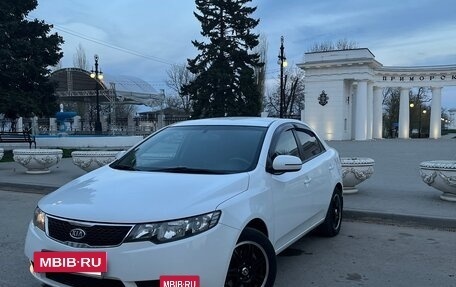 KIA Cerato III, 2011 год, 1 100 000 рублей, 2 фотография