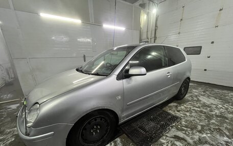 Volkswagen Polo IV рестайлинг, 2002 год, 250 000 рублей, 4 фотография