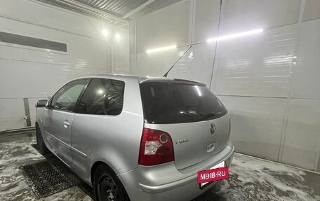 Volkswagen Polo IV рестайлинг, 2002 год, 250 000 рублей, 5 фотография