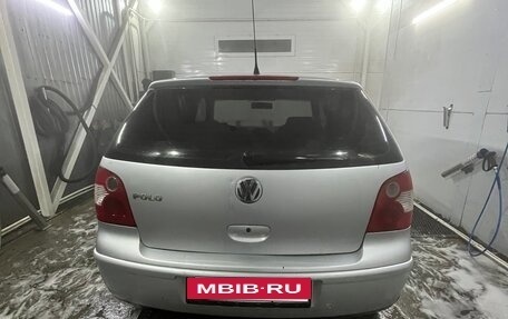 Volkswagen Polo IV рестайлинг, 2002 год, 250 000 рублей, 6 фотография