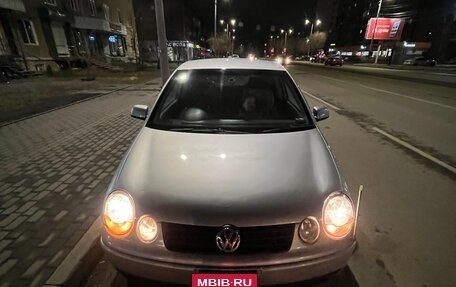 Volkswagen Polo IV рестайлинг, 2002 год, 250 000 рублей, 14 фотография