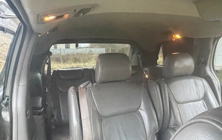 Toyota Sienna II рестайлинг, 2005 год, 1 000 000 рублей, 19 фотография