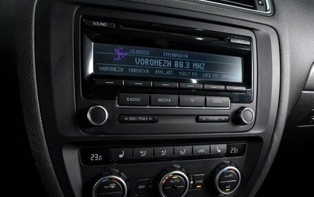 Volkswagen Jetta VI, 2012 год, 1 239 000 рублей, 12 фотография