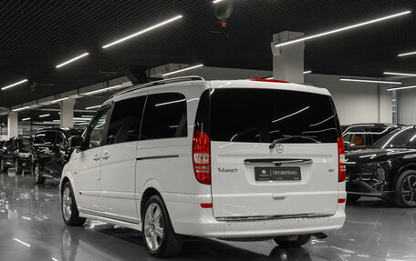 Mercedes-Benz Viano, 2014 год, 3 000 000 рублей, 4 фотография