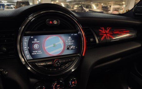 MINI Hatch, 2019 год, 2 600 000 рублей, 16 фотография