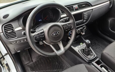 KIA Rio IV, 2018 год, 1 419 000 рублей, 11 фотография