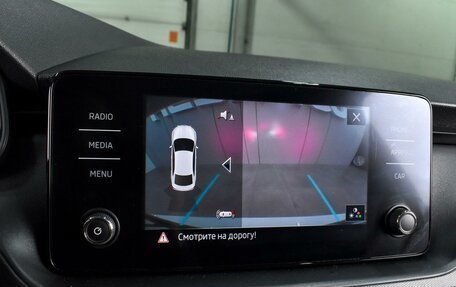 Skoda Rapid II, 2021 год, 1 590 000 рублей, 12 фотография