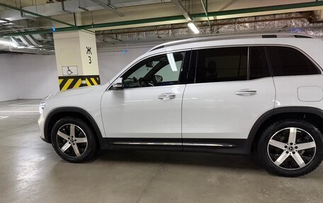 Mercedes-Benz GLB, 2021 год, 4 900 000 рублей, 17 фотография