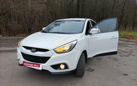 Hyundai ix35 I рестайлинг, 2013 год, 1 380 000 рублей, 2 фотография