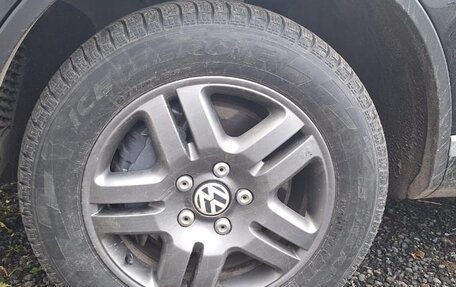 Volkswagen Touareg III, 2010 год, 1 150 000 рублей, 12 фотография