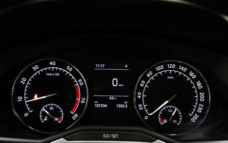 Skoda Superb III рестайлинг, 2019 год, 1 998 000 рублей, 13 фотография