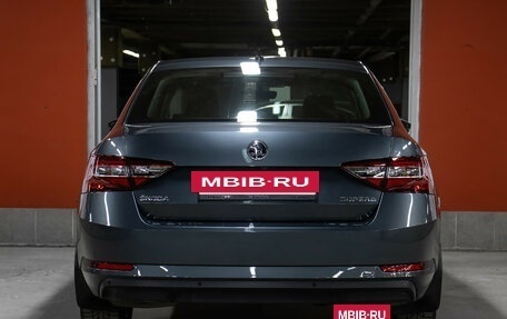 Skoda Superb III рестайлинг, 2019 год, 1 998 000 рублей, 6 фотография