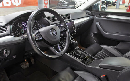 Skoda Superb III рестайлинг, 2019 год, 1 998 000 рублей, 16 фотография