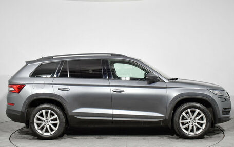 Skoda Kodiaq I, 2018 год, 2 390 000 рублей, 4 фотография